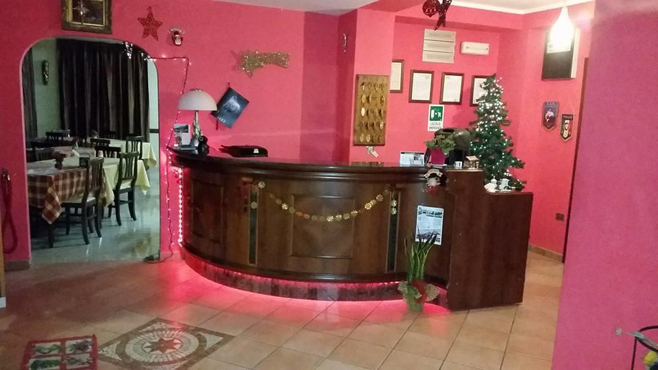 Albergo Parco Della Maiella Sant'Eufemia a Maiella Bagian luar foto