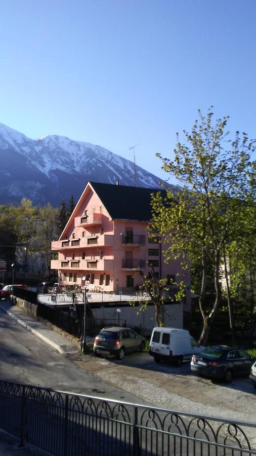 Albergo Parco Della Maiella Sant'Eufemia a Maiella Bagian luar foto